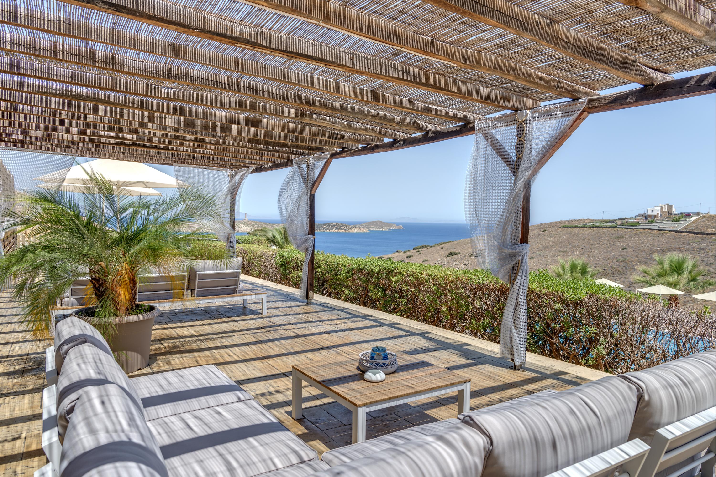 Sunrise Beach Suites Azolimnos Exterior photo