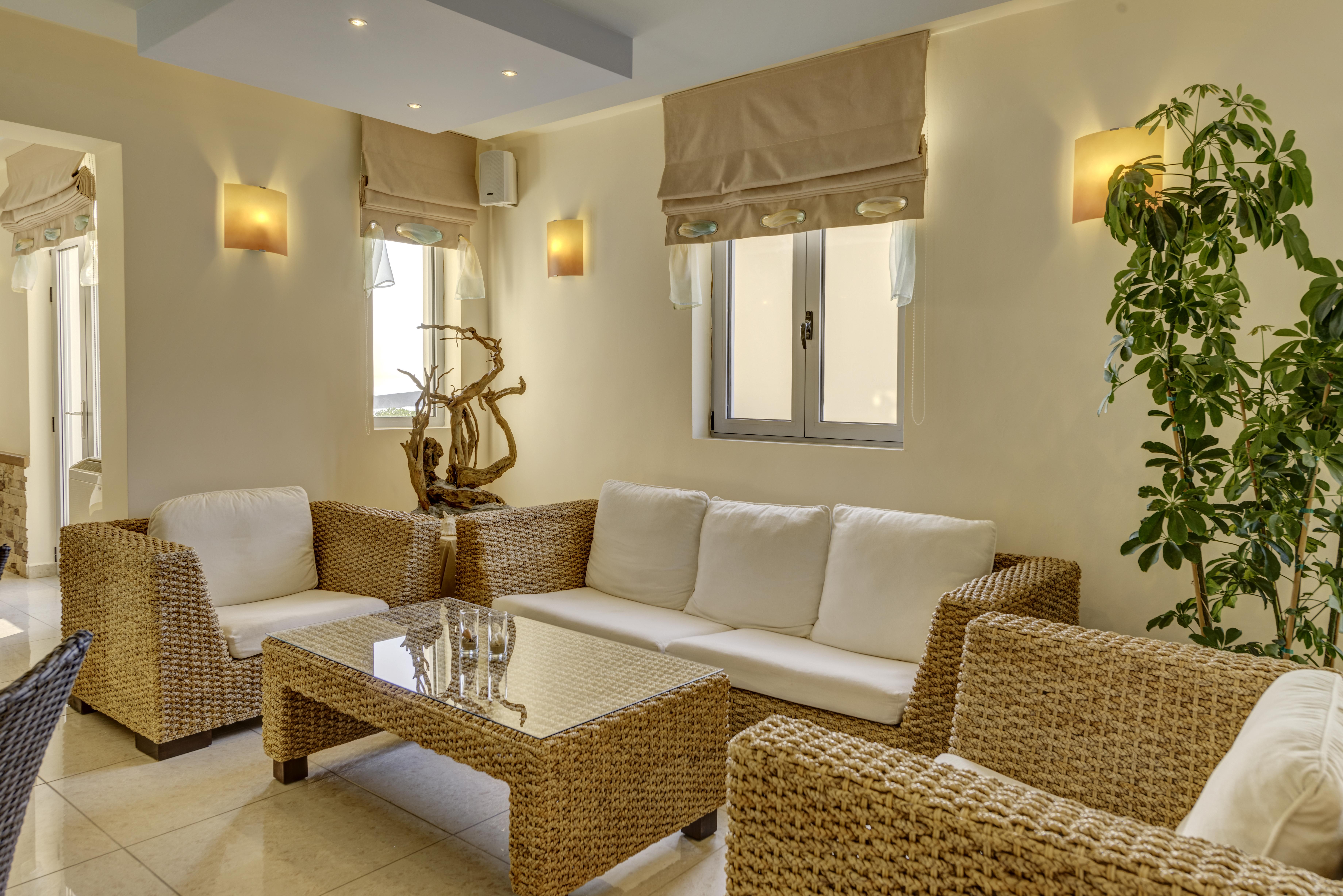 Sunrise Beach Suites Azolimnos Exterior photo
